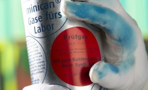 This Glove Changes Color When it Senses Dangerous Toxins 1