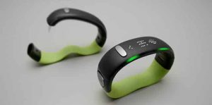 Get Your Body in Check With the W/Me Digital Breathing Coach 1