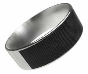 NFC Ring Lets You Open Doors and Transfer Information 3