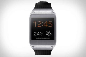Battle of The Smart Watches - Samsung Galaxy Gear Vs Sony SmartWatch 2 3