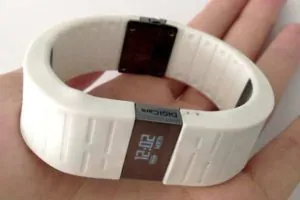 Digi-Care's ERI Wristband Aims to Make Exercise Fun 14