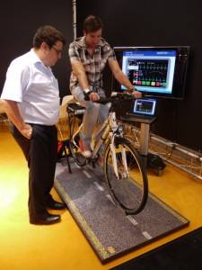 Fitness shirt powers bicycle based on breathing and heart rate 2
