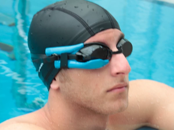 Instabeat: Google Glass for Swim Enthusiasts 2 Instabeat