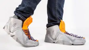 These 3D-Printed Sneakers Fold Up and Fit in Your Pocket 7