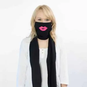 Scough is a Stylish Scarf That Filters Out Germs and Pollution 10