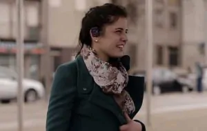 HeadWatch is a Bluetooth Smartwatch You Wear on Your Head(Really) 1