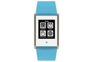 Phosphor Touch Time Smartwatch Ready to Take on Pebble Steel 10