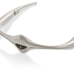 This Headband Will Zap Your Migraines Away 8 This Headband Will Zap Your Migraines Away 2