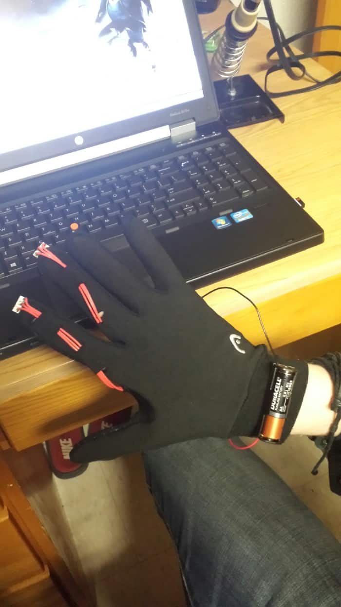 The Mouse Glove is a, well, Glove That Doubles as a Mouse