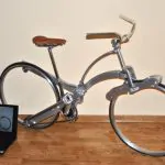 This Bicycle Folds Down to Double as a Backpack 5