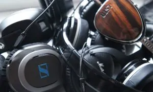 Wearhaus Headphones Could Let You Share Music With People Nearby 11