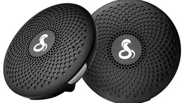 Cobra Chat Tag Wearable Walkie Talkies 1 Cobra Chat Tag