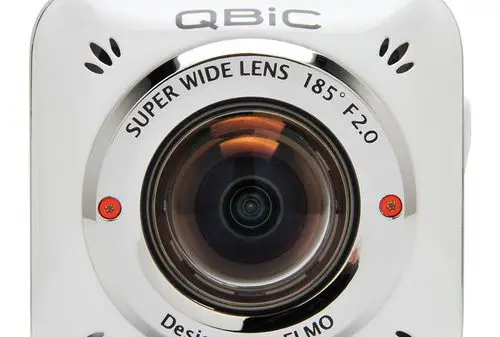 Elmo QBiC Wearable Camera 1 Elmo QBiC