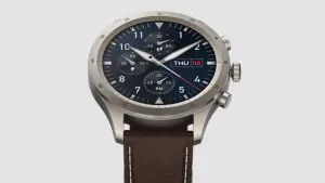 Titanium Zepp Z brings familiar features with a premiumfeel 11