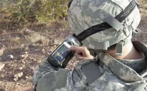 General Dynamics Itronix GD300 is the all-in-one gadget of your militaristic dreams 5