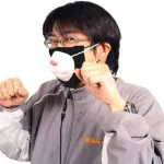 Thanko USB kitty mask will circulate the air in front of you 4