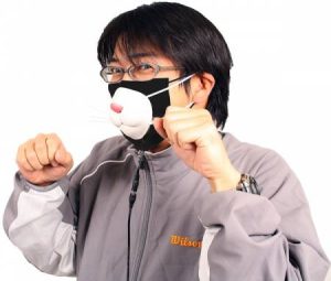 Thanko USB kitty mask will circulate the air in front of you 9