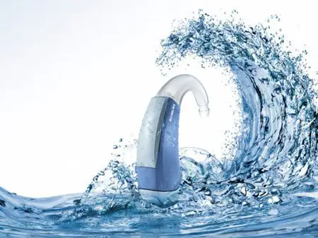 Siemens Aquaris hearing aid finally brings sound under water 6