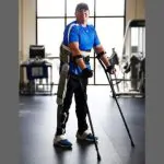 Wearable exoskeleton could help paraplegics walk 31