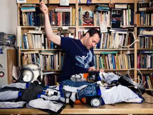 Designer uses spare parts to build his very own spacesuit 7