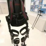 Ekso Bionics robotic suit will help the paralyzed walk again 5 Ekso Bionics robotic suit will help the paralyzed walk again 4