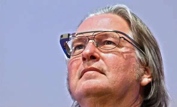 Google Glass Rolls Out to Early Adopters - First Impressions and More 2 glass-1