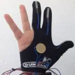 Med Sensation's Glove Tricorder may one day help hypochondriacs diagnose themselves 4 Med Sensation's Glove Tricorder may one day help hypochondriacs diagnose themselves 3