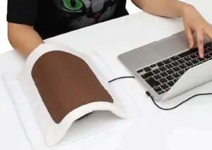 This heated mousepad keeps your mouse moving and your hands warm 5