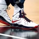 LeBron X basketball shoes use Nike+ technology to measure your leaping distance 3 LeBron X basketball shoes use Nike+ technology to measure your leaping distance 2