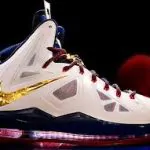 LeBron X basketball shoes use Nike+ technology to measure your leaping distance 13