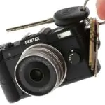 Pentax Q interchangeable lens camera fits on your keychain 1