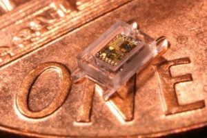 University of Michigan Researchers debut one-cubic-millimeter computer - Intended for optical use 4